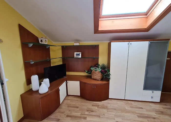 Mansarda Vigezzina Locazione Turistica Apartamento *